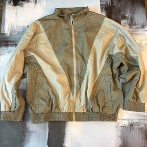 Forever 21 Colorblock Windbreaker Jacket Size M Green Beige Retro Style